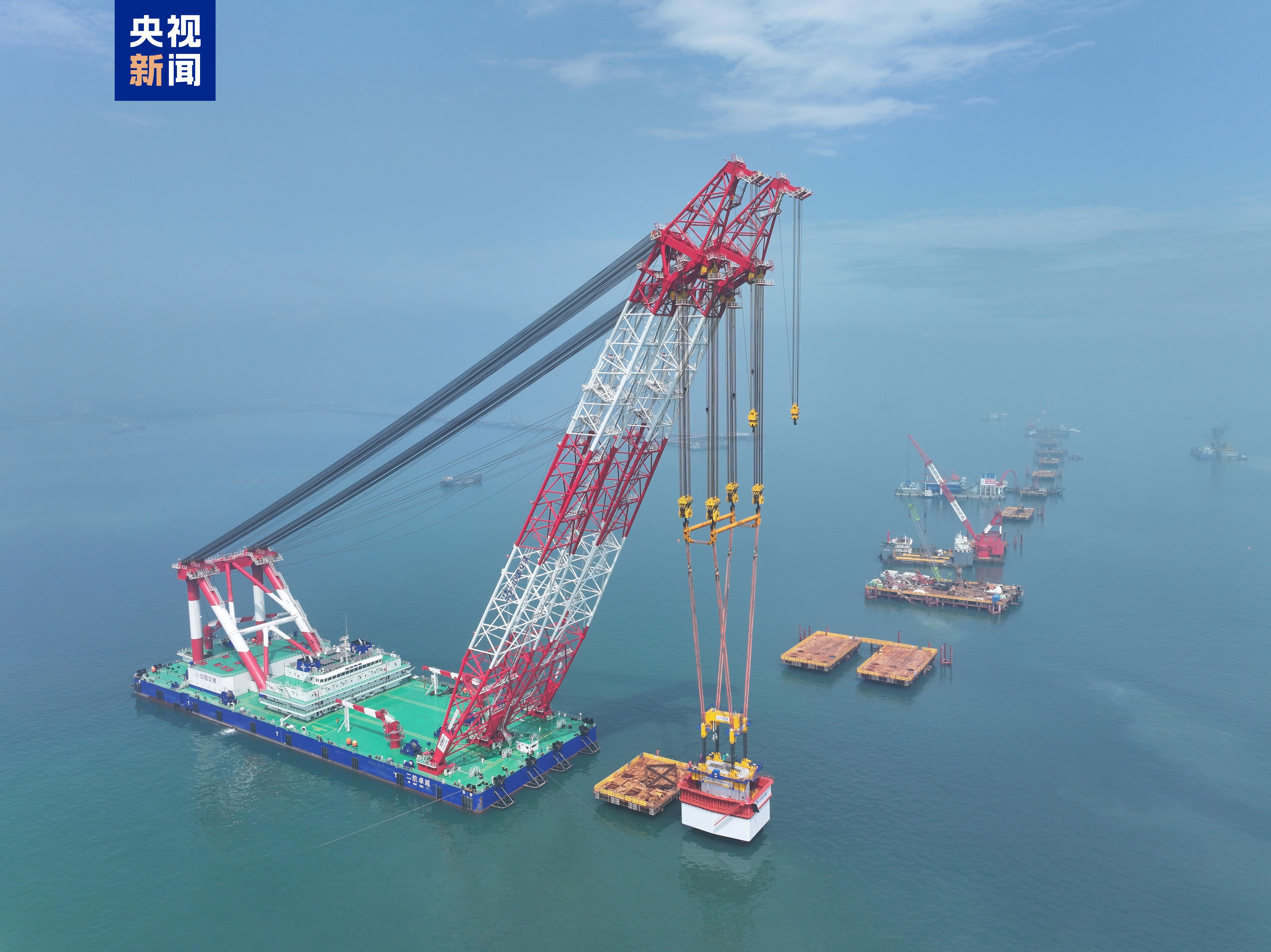 央視新聞客戶端：廈金大橋（廈門段）開啟大規(guī)模橋梁裝配化施工新階段