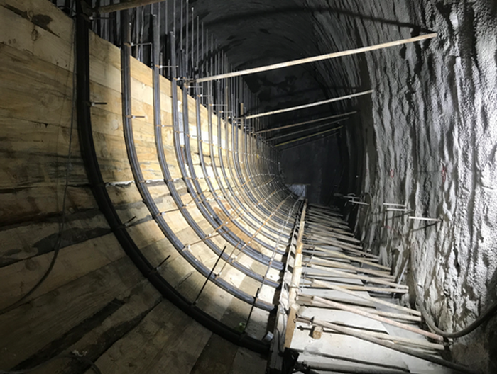 0703【工程公司】廈門第二西通道下穿興湖路暗挖雙連拱隧道主體完工2_調(diào)整大小.png 0703【工程公司】廈門第二西通道下穿興湖路暗挖雙連拱隧道主體完工2_調(diào)整大小.png